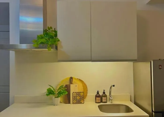 View Balcony Perfect Summer Escape Hiraya Pod Staycation 3* マニラ市
