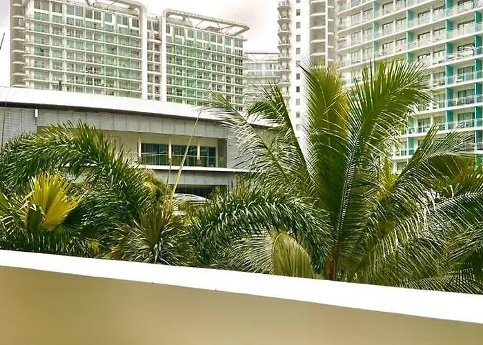 アパートホテル View Balcony Perfect Summer Escape Hiraya Pod Staycation